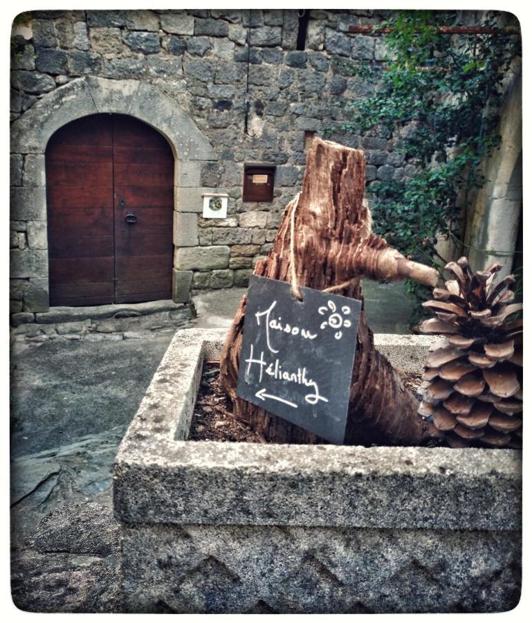 Oracines Du Calme Maison Helianthy Sanilhac  Kültér fotó